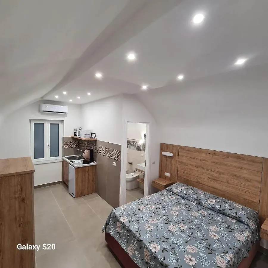 Guest house Residenza Nascari Al Plebiscito Hotel Naples