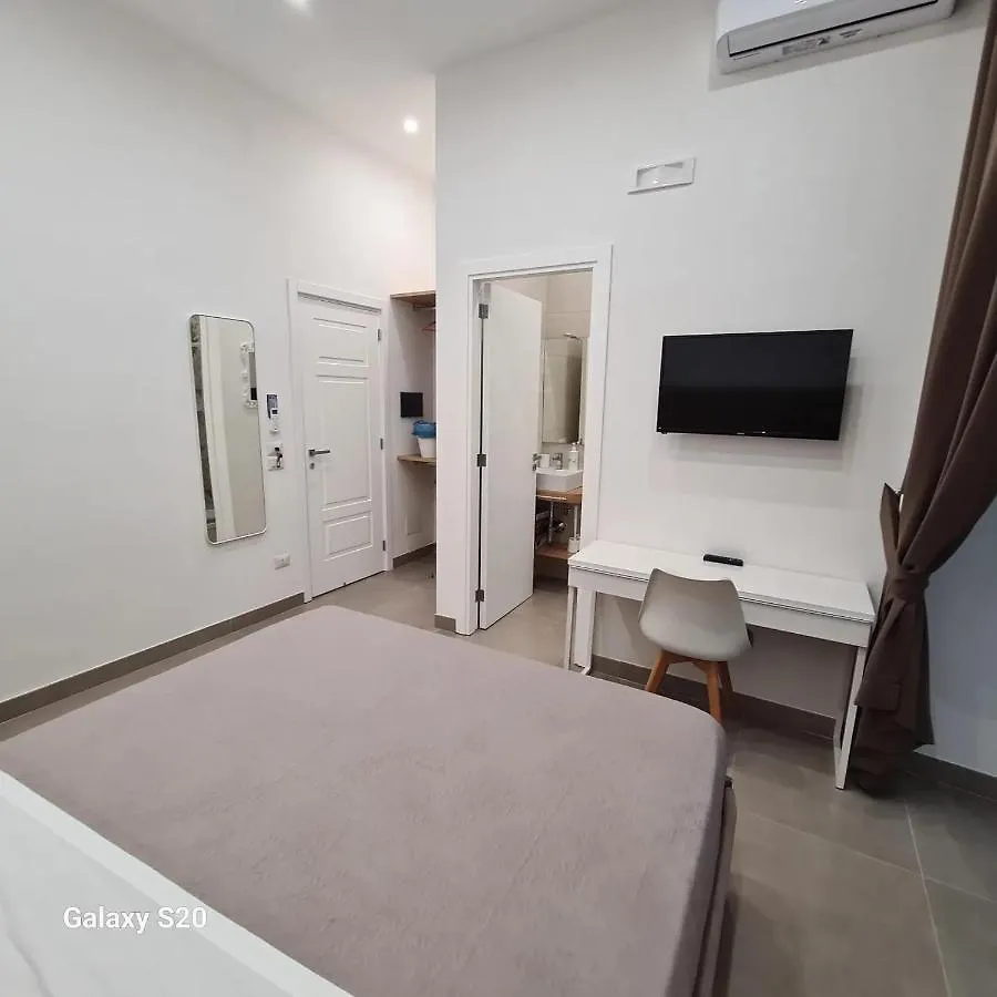 Guest house Residenza Nascari Al Plebiscito Hotel Naples