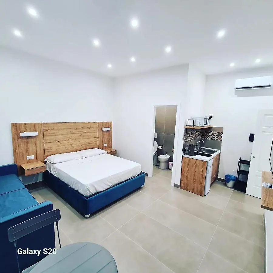 Residenza Nascari Al Plebiscito Hotel Naples Guest house